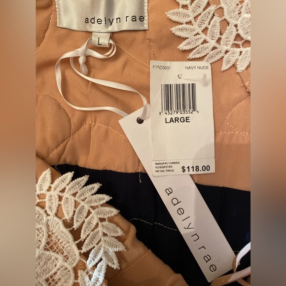 Adelyn Rae dress size L - Picture 8 of 8